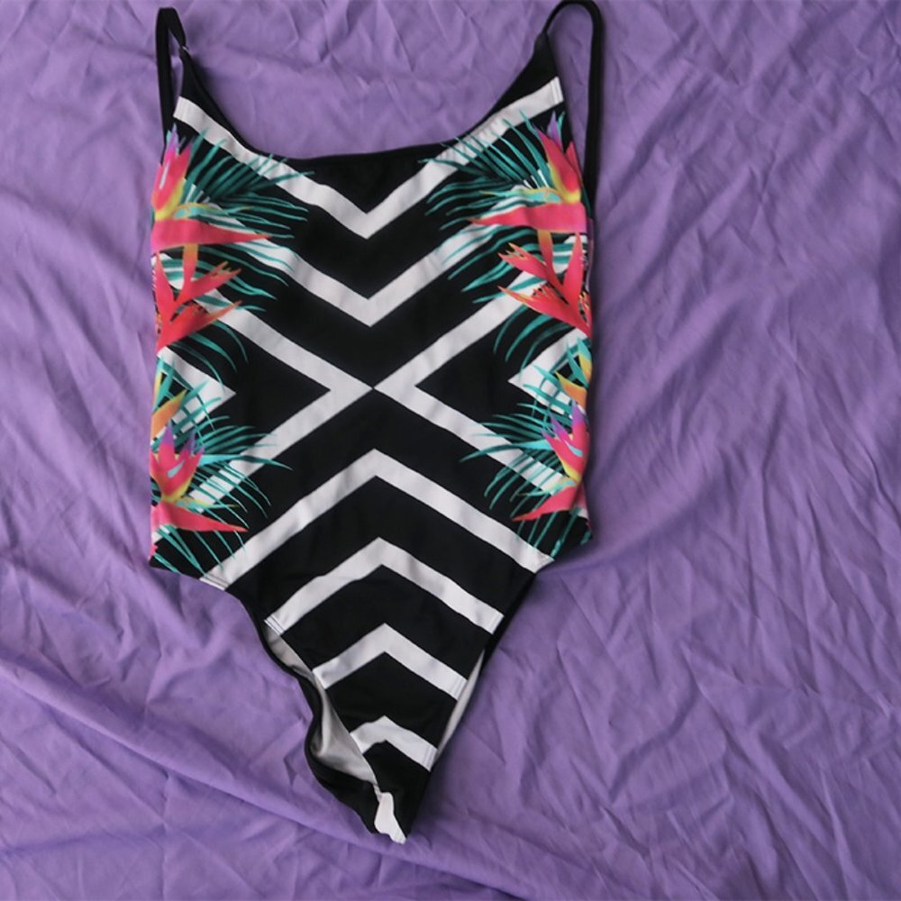 PINK Victoria's Secret tropical stripes one piece bathing suit black size small